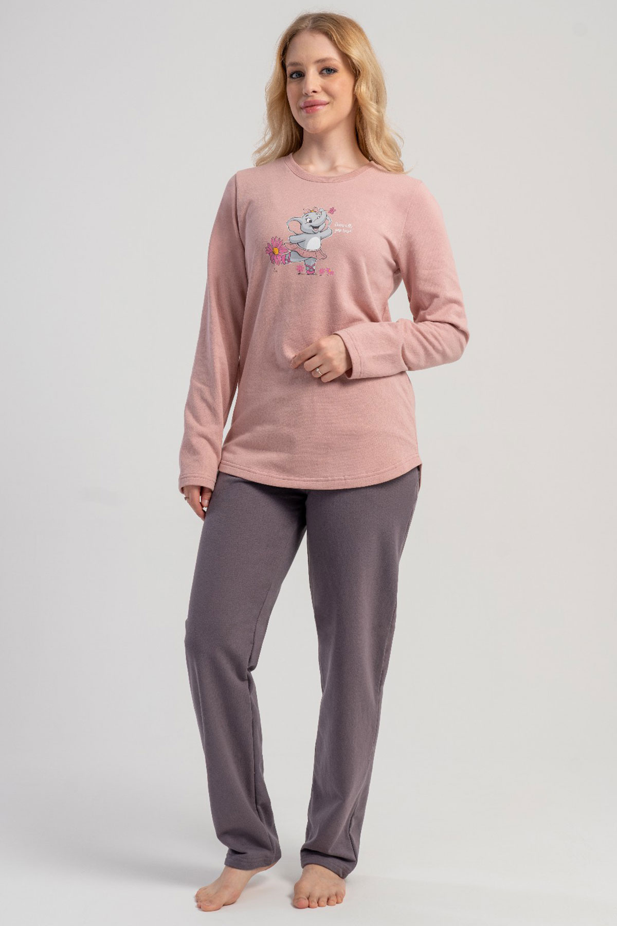Pamuklu Kadın Uzun Kol Pijama Takım
