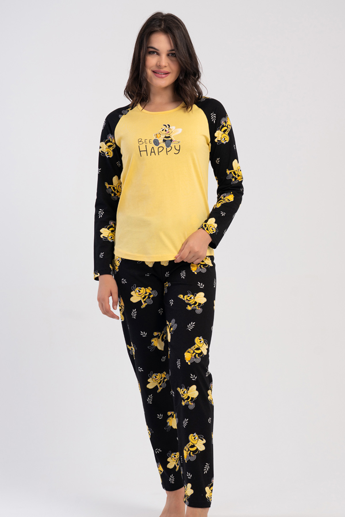 Pamuklu Kadın Uzun Kol Pijama Takım
