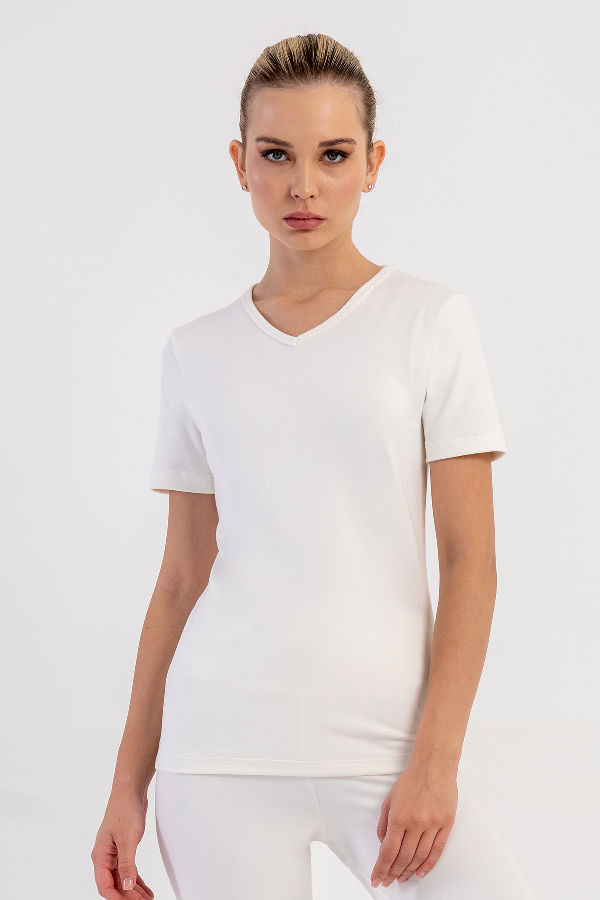 Kadın Comfort V Yaka Kısa Kol T-Shırt
