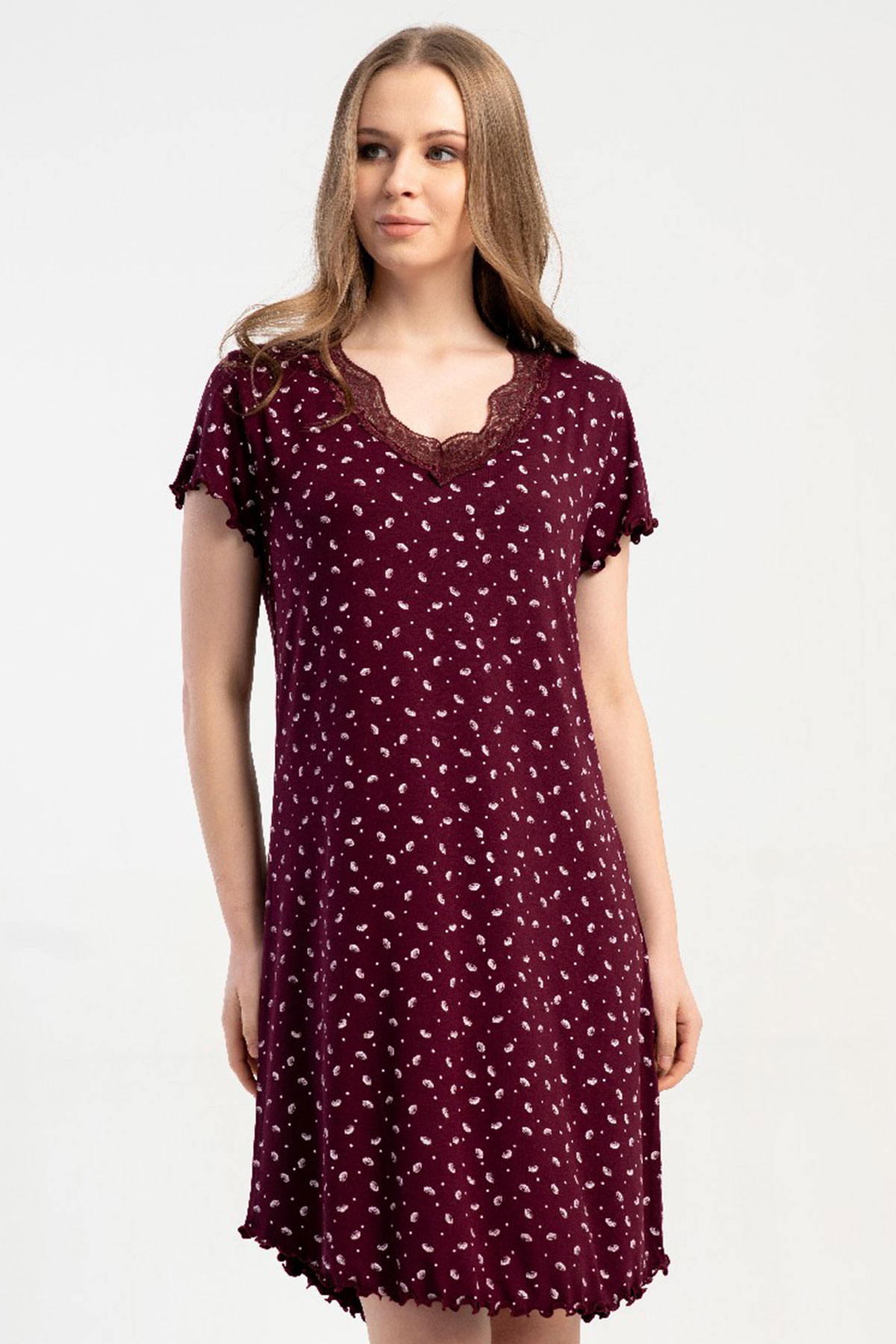 Kadın Vıscon V Yaka Dantelli Kısa Kol Gecelik
