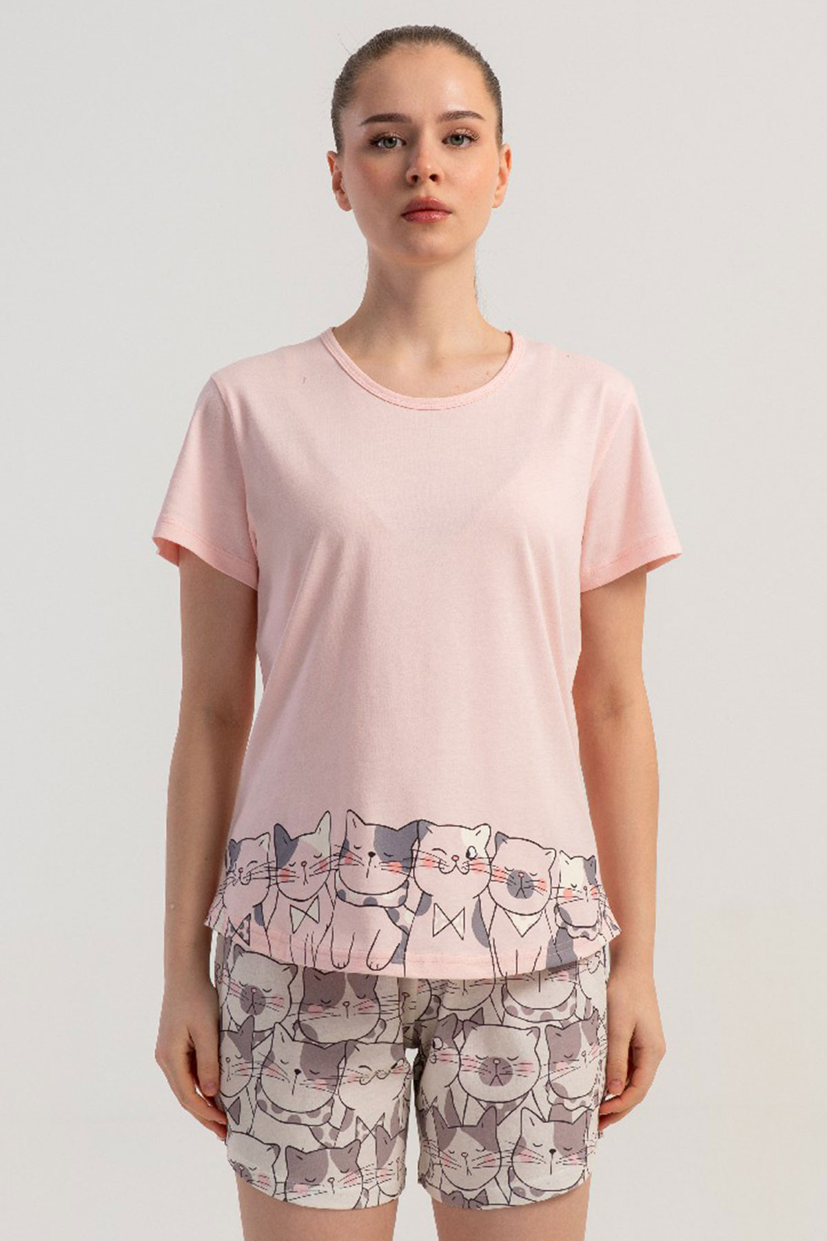 Pamuklu Kadın Kısa Kol Şortlu Pijama Takım
