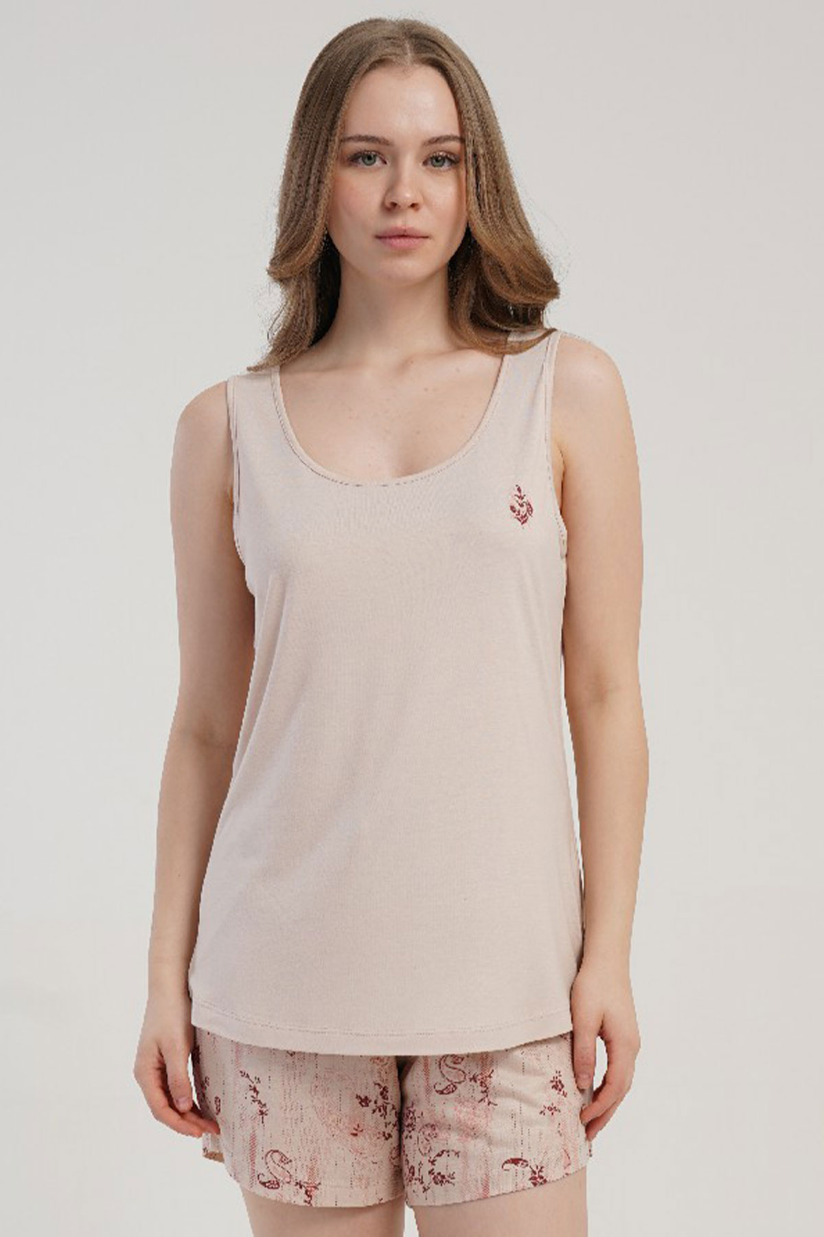 Kadın P.Vıscon Ip Askılı Şortlu Pijama Takım
