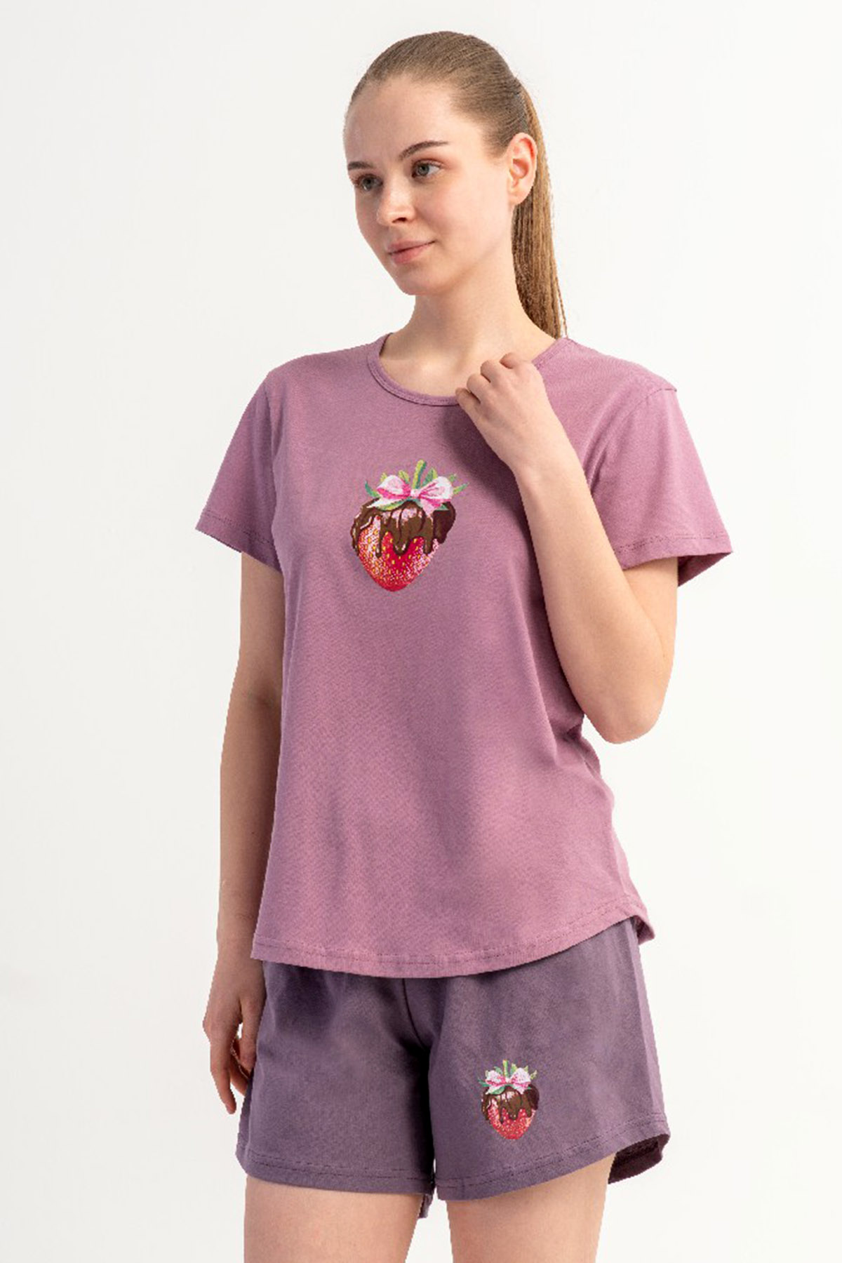 Pamuklu Kadın Kısa Kol Şortlu Pijama Takım
