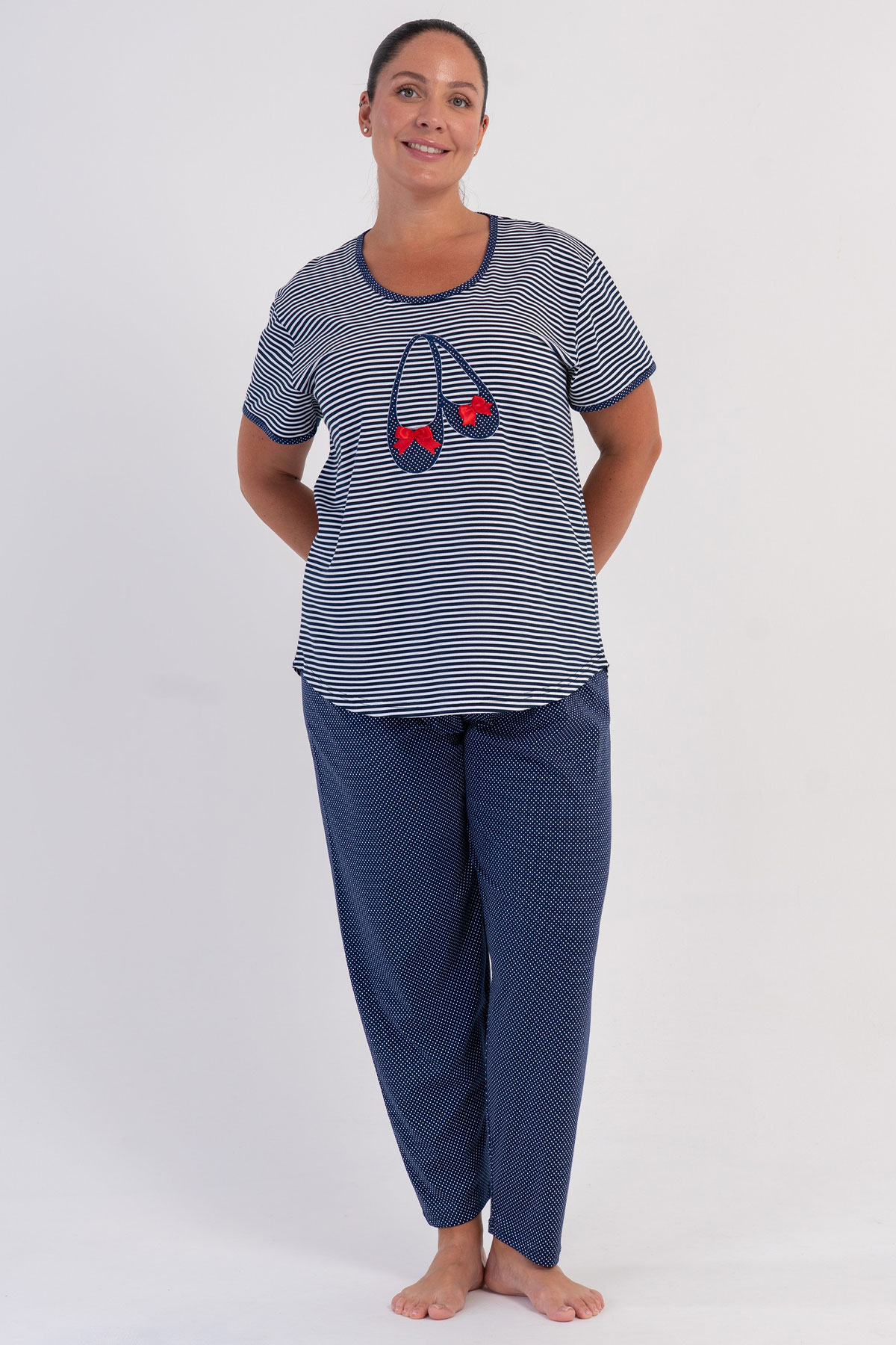 Pamuklu Kadın Büyük Beden Kısa Kol Pijama Takım
